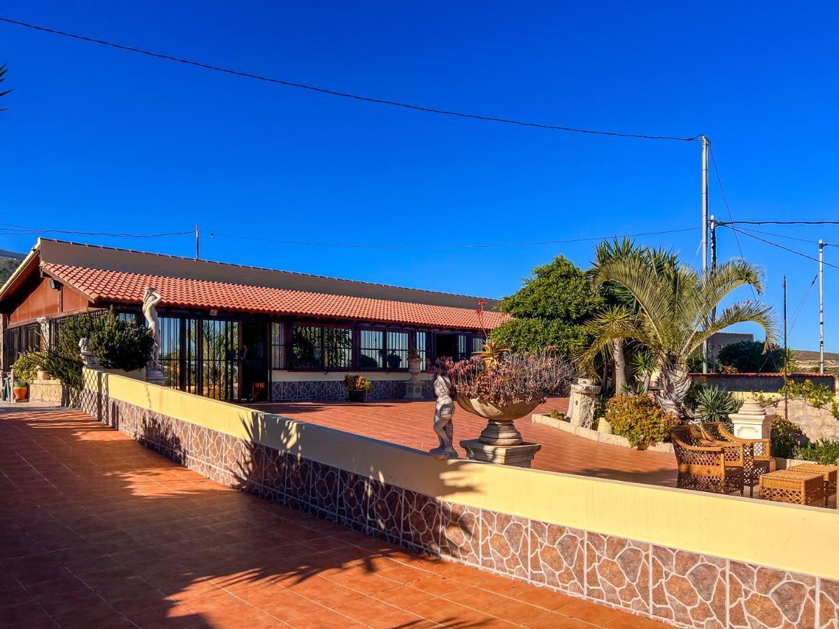 Exquisite Rural House With Garden, Pool And Sea Views Villa Arico Viejo Exterior foto
